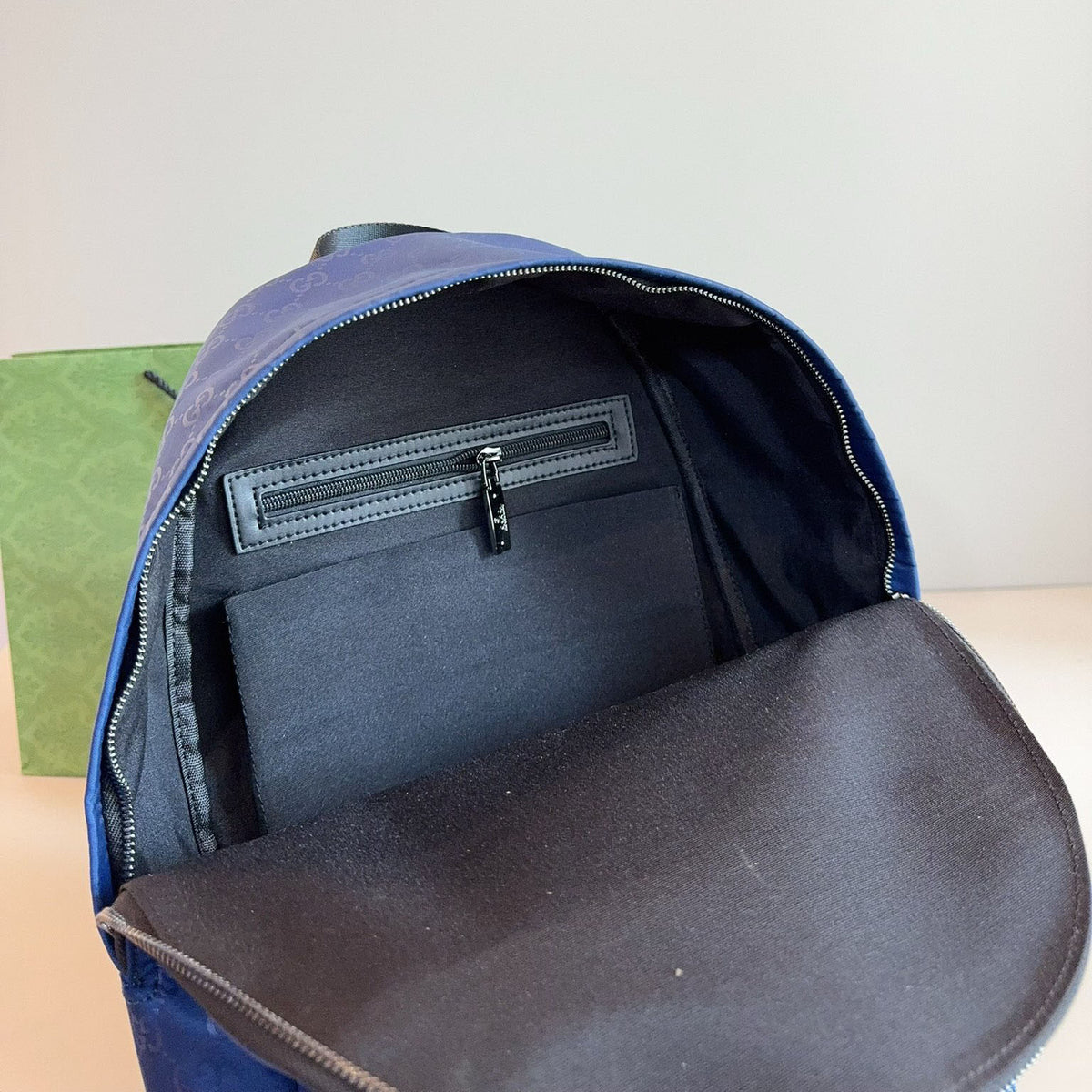 GG Backpack 1825052302