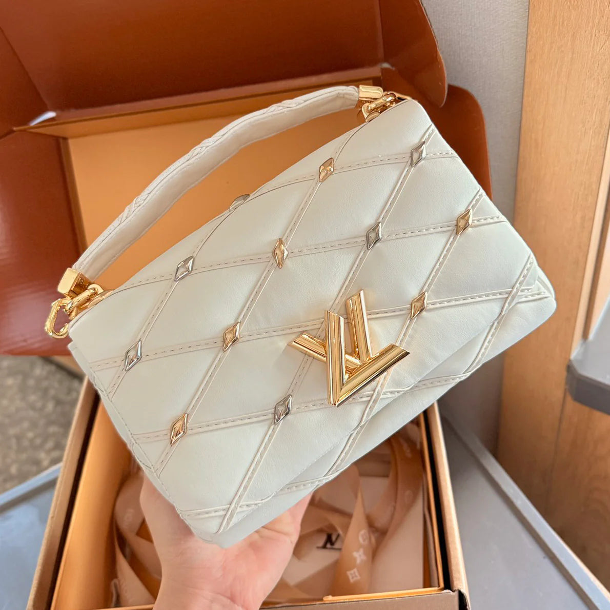New fashionable diamond grid chain bag crossbody bag 1024110703