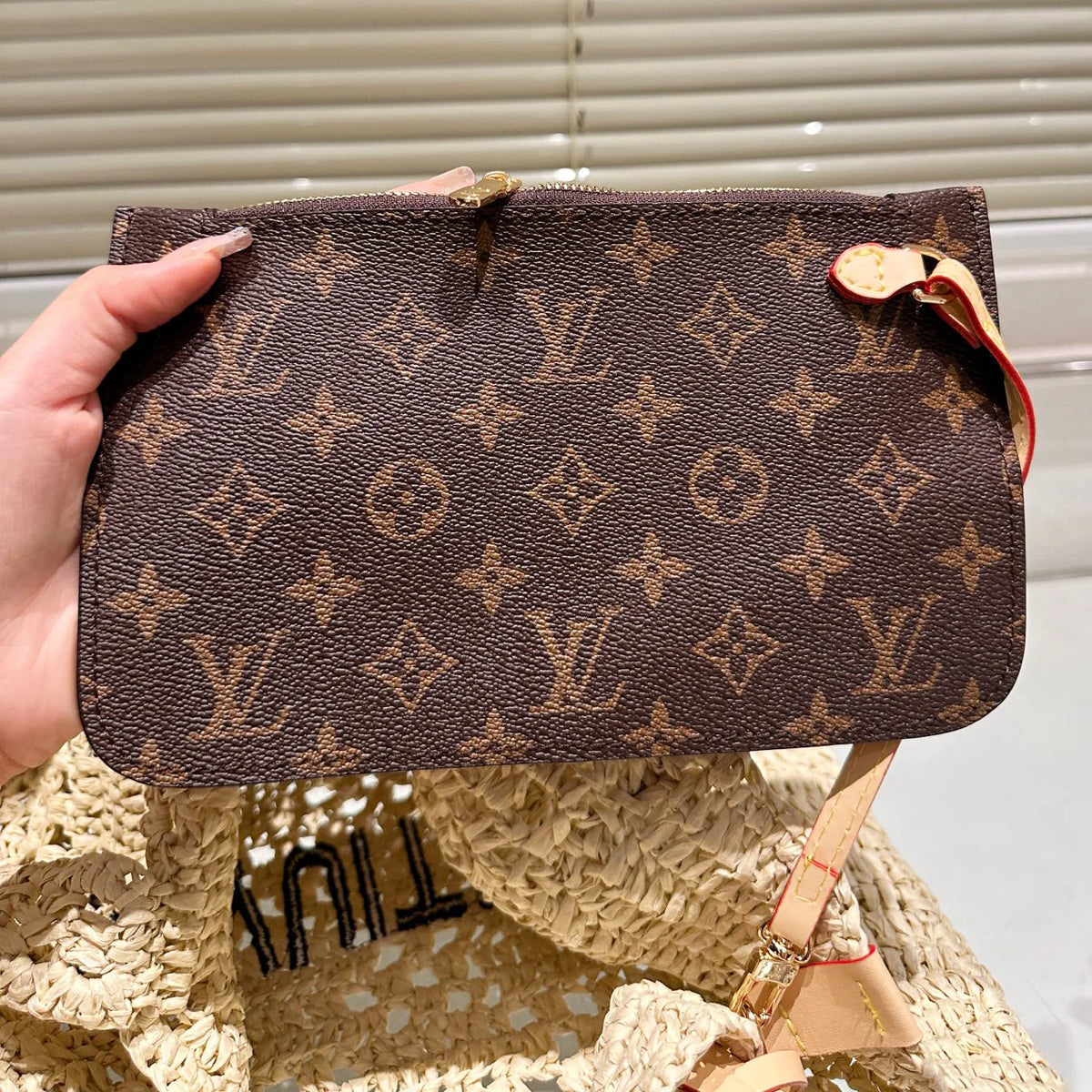 L Braided Tote Bag 1025070405