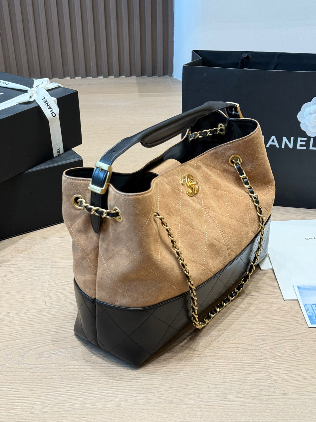 CNL 25A Black Gold Hobo Bag 1826031603
