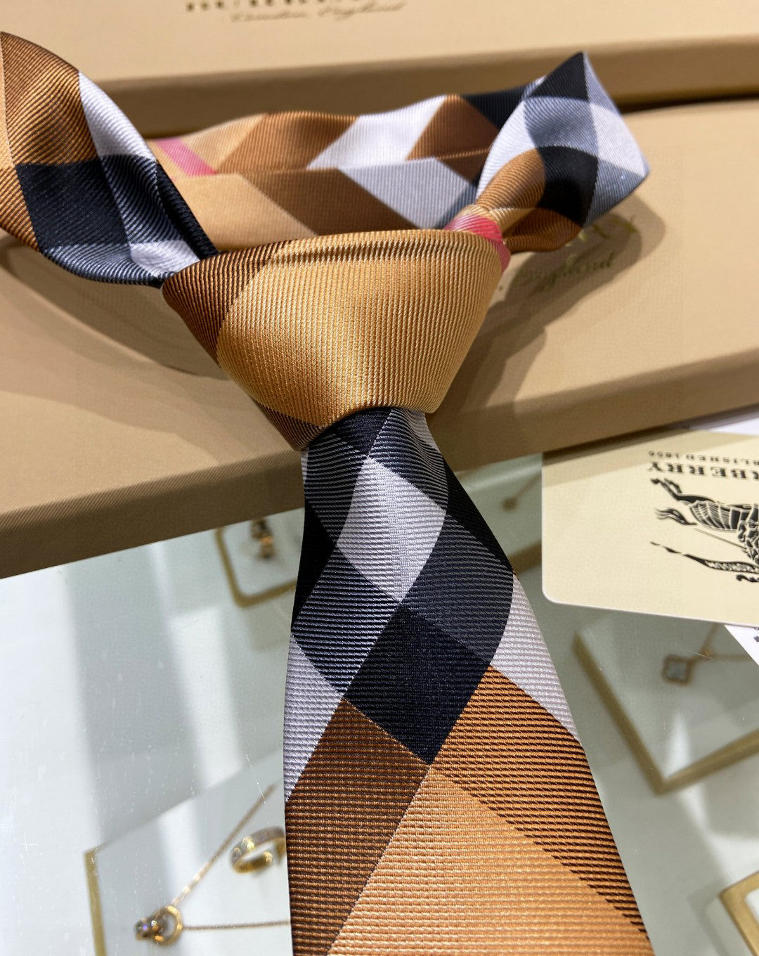 BB striped tie 1824060505