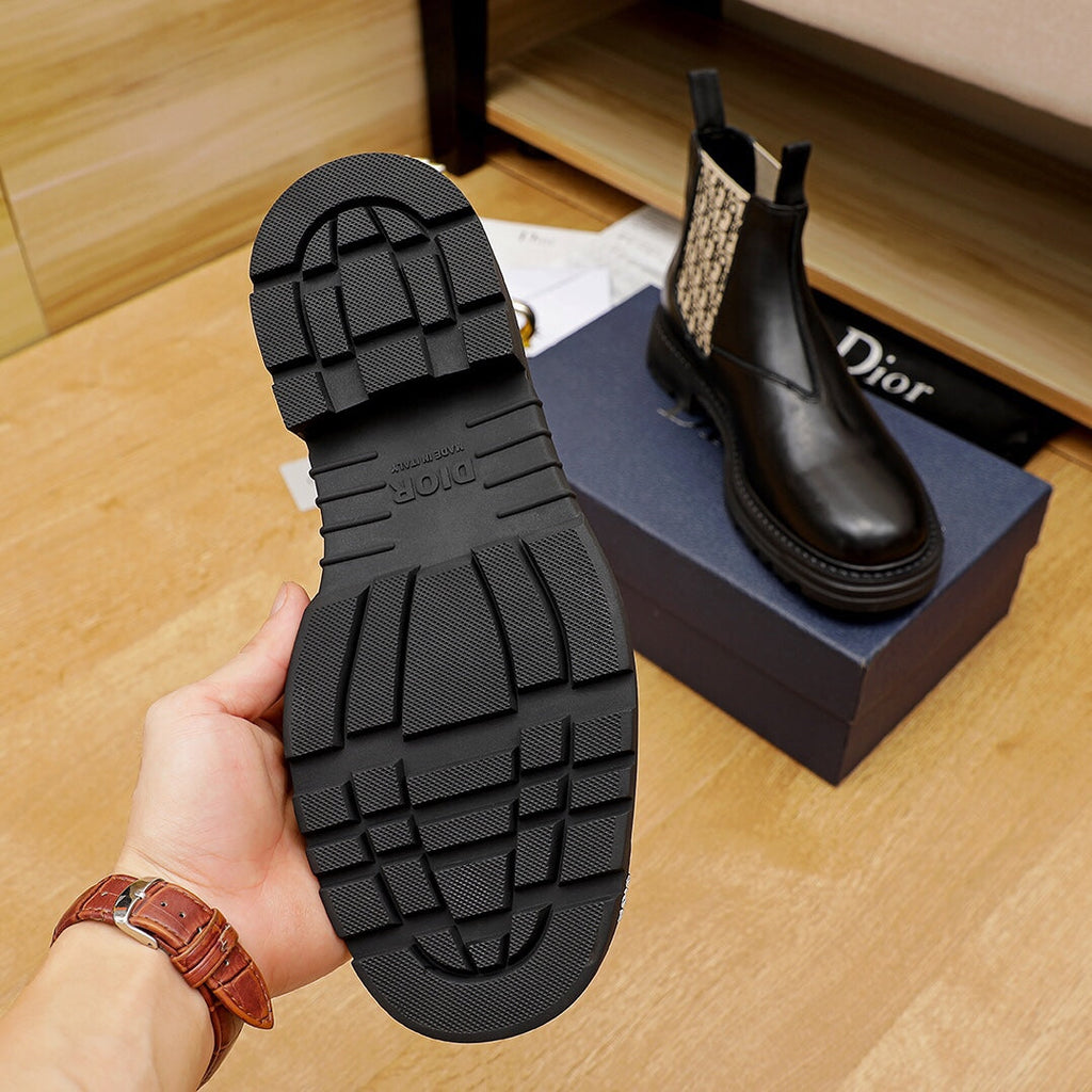 New Fashion Casual New Style Comfortable Sneakers Shoes Boots D20