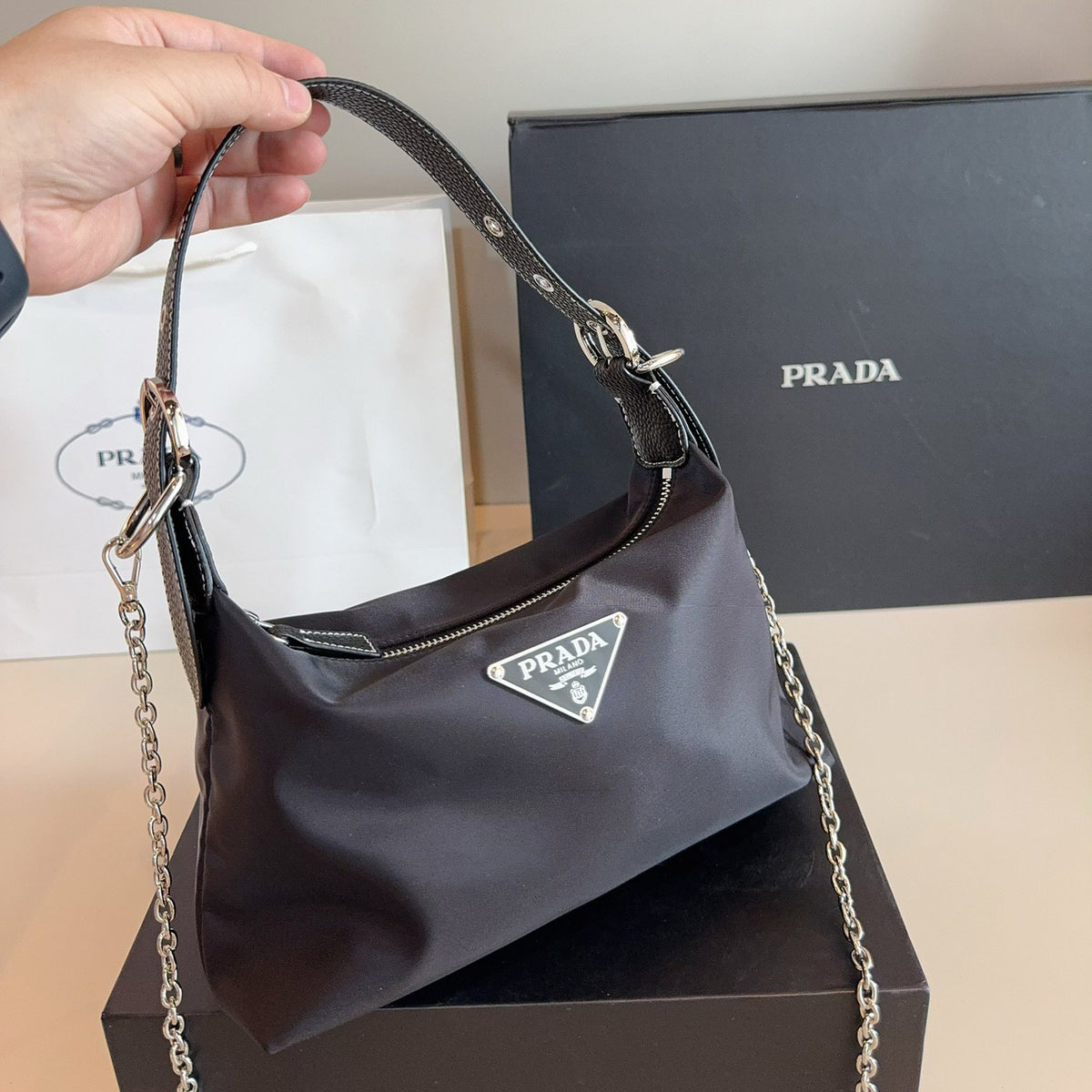 P Shoulder Bag 1825061807