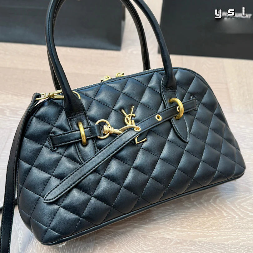 Fashionable and versatile handheld shell bag 1024122506