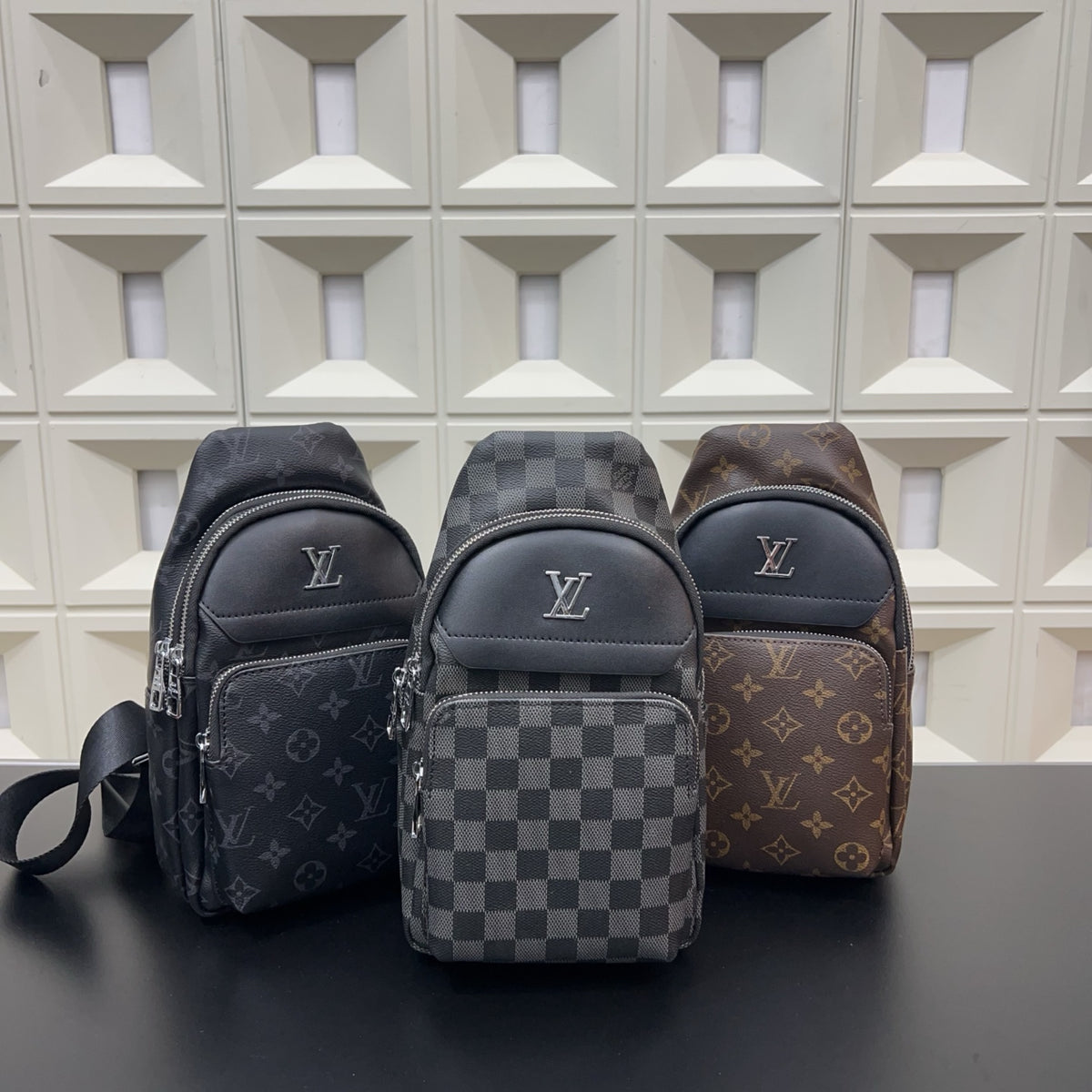VV chest bag 1825111307