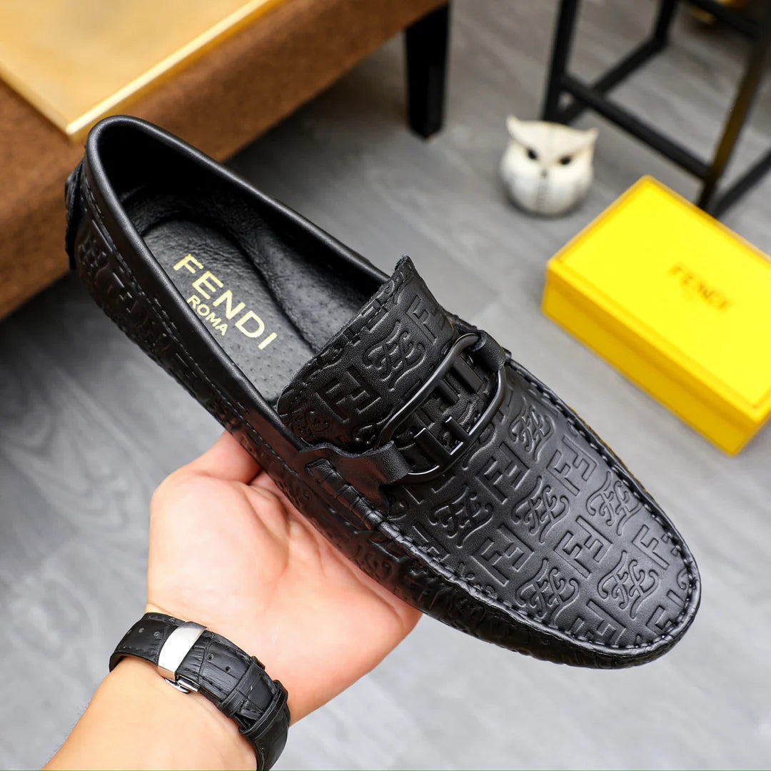 Classic new men's casual loafers 1024072426