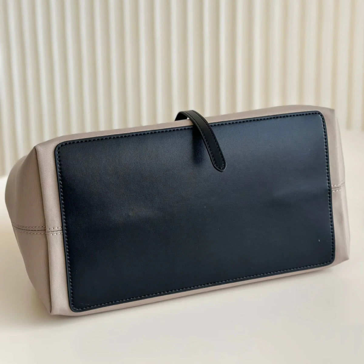 Toujours versatile commuting shopping bag 1024111210