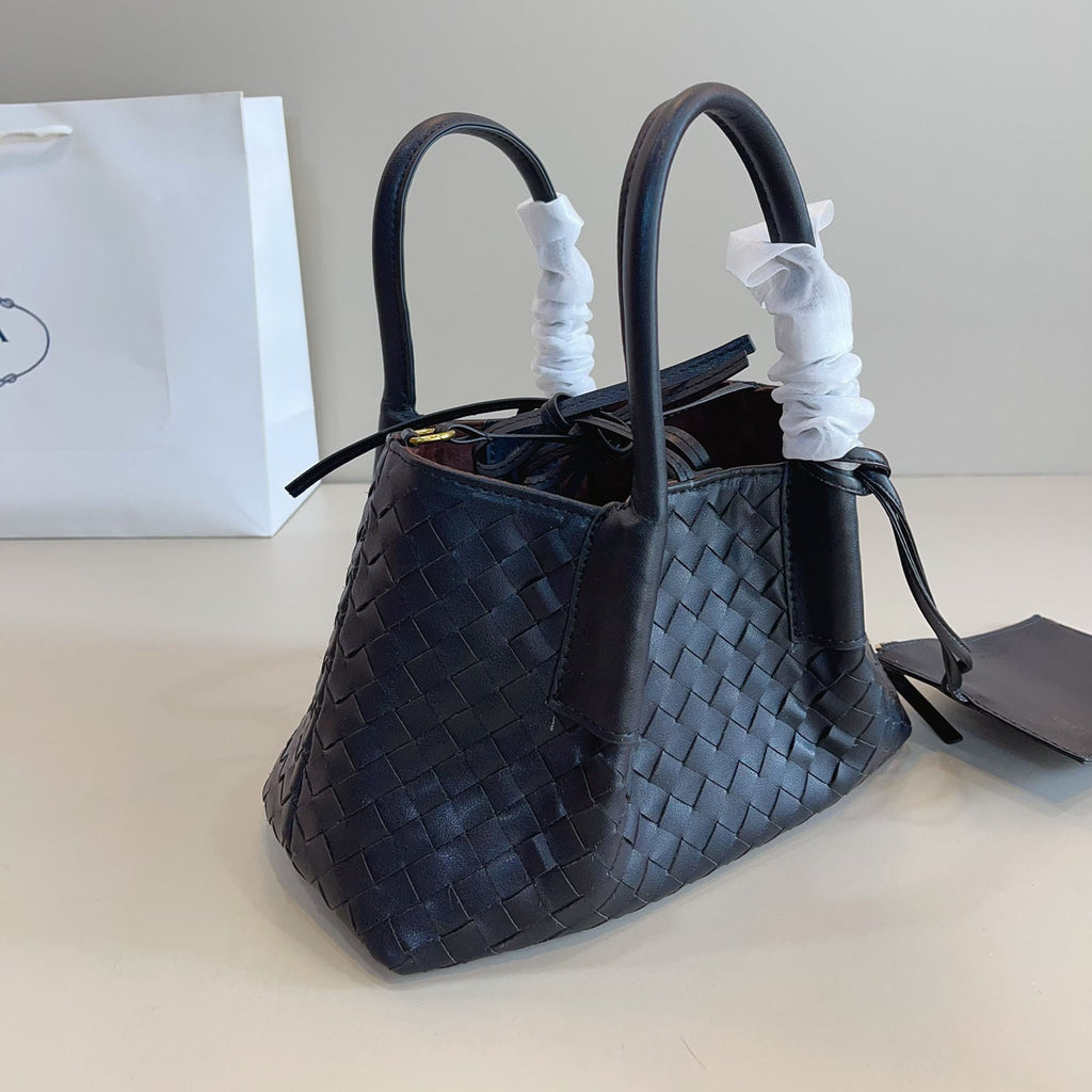 BV Cassette Bag Woven Tote Bag 1825032705