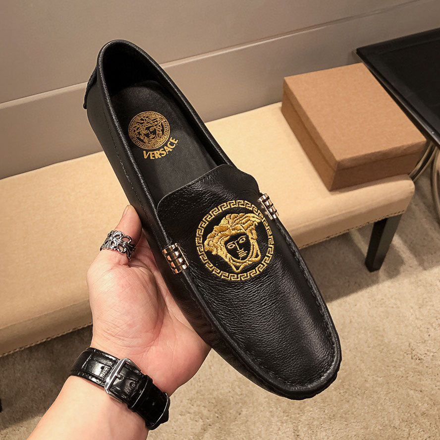 VS Medusa Embroidered Driver Shoes 1824091905