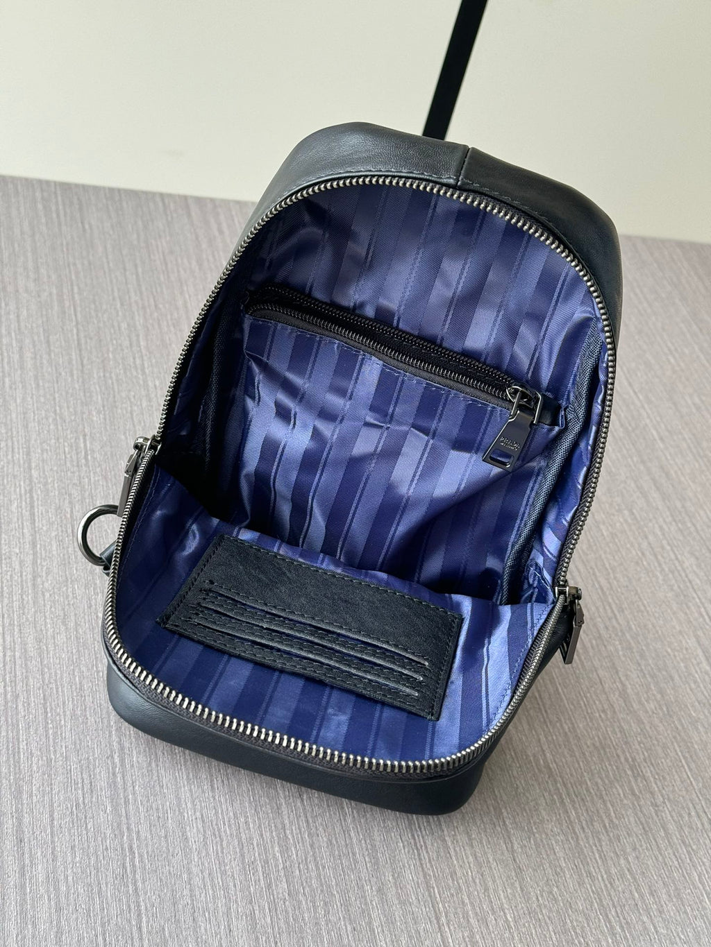 PD Full leather chest bag/crossbody bag 1825111304