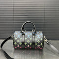 Classic Versatile Pinted Handbag 1025040307
