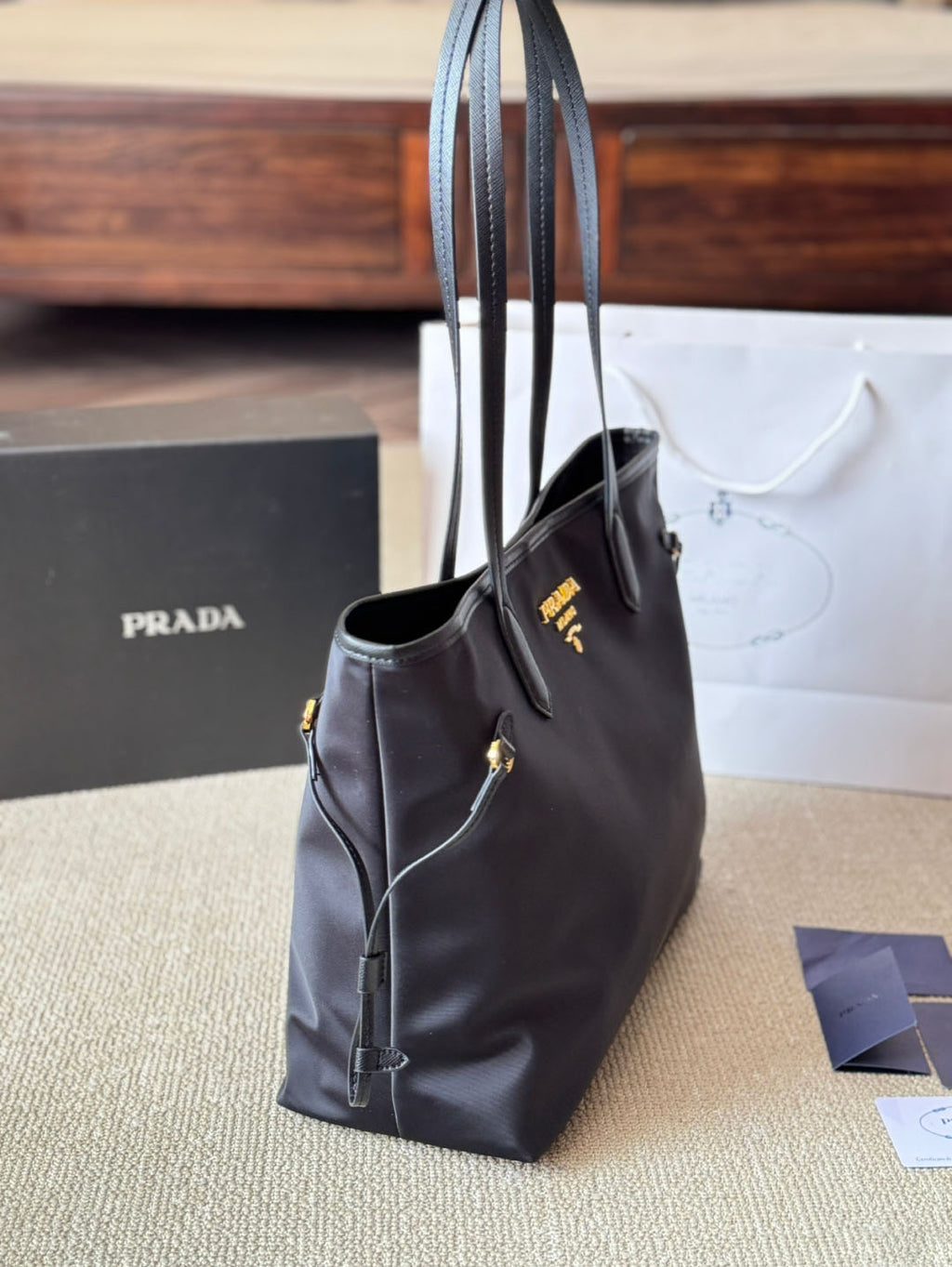 PR Nylon Tote 1825022102