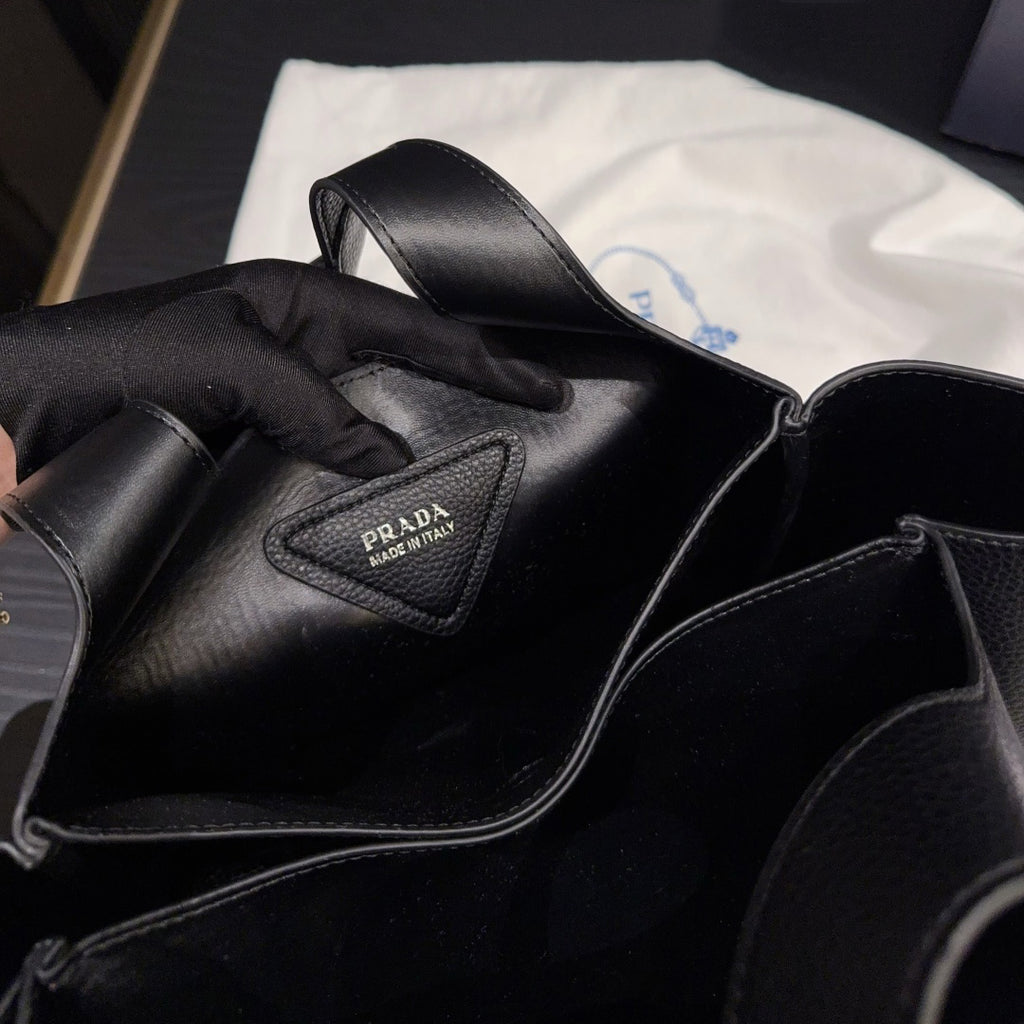 P Bag 1825061808