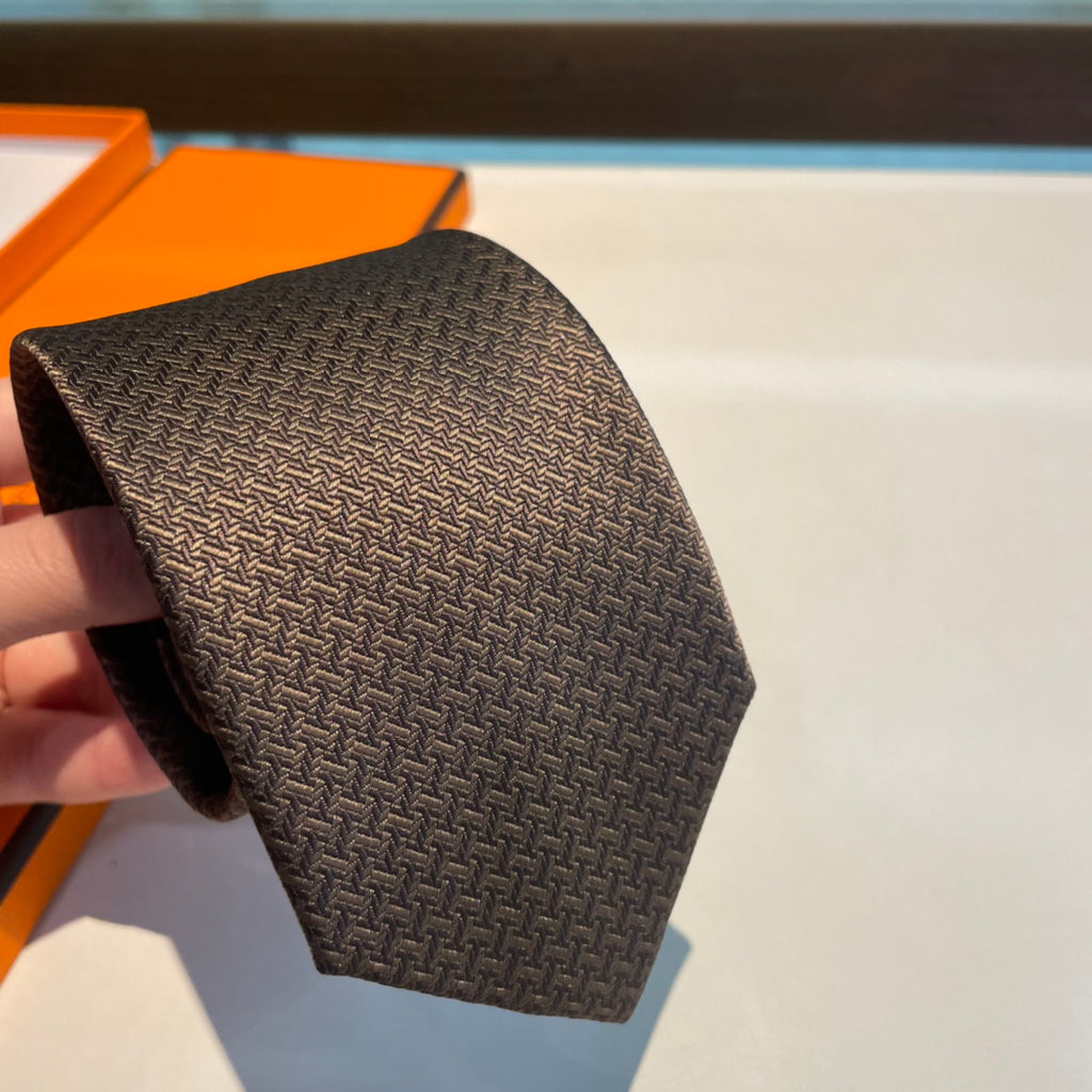 Geometric H pattern tie 1824053001