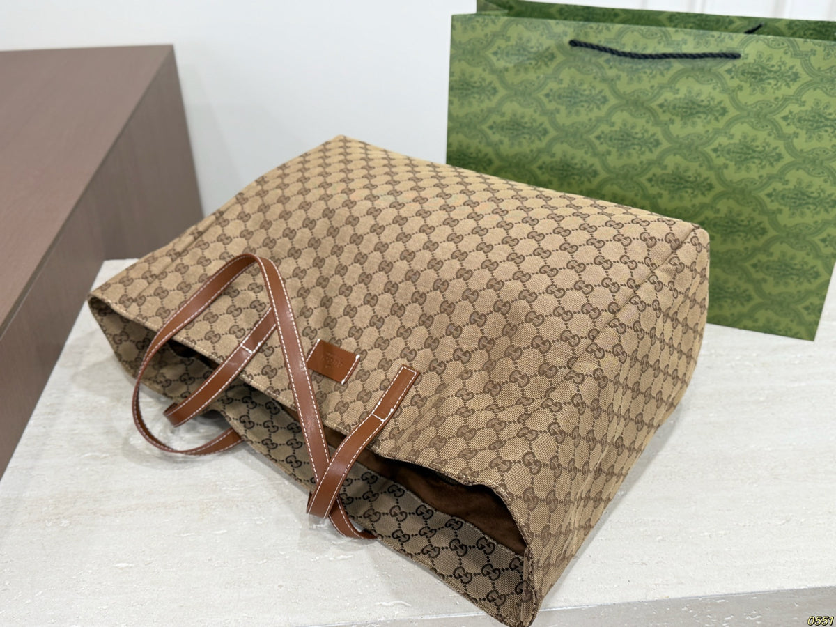 Gui Tote bag 26030209