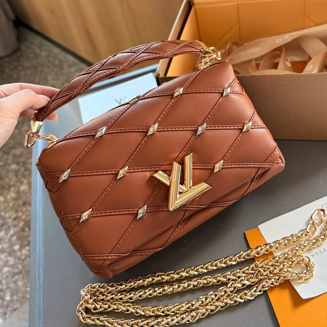 New fashionable diamond grid chain bag crossbody bag 1024110703