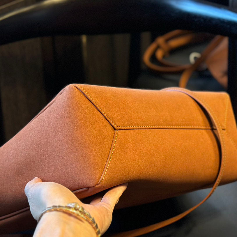 24 MIU New tote XC24092302