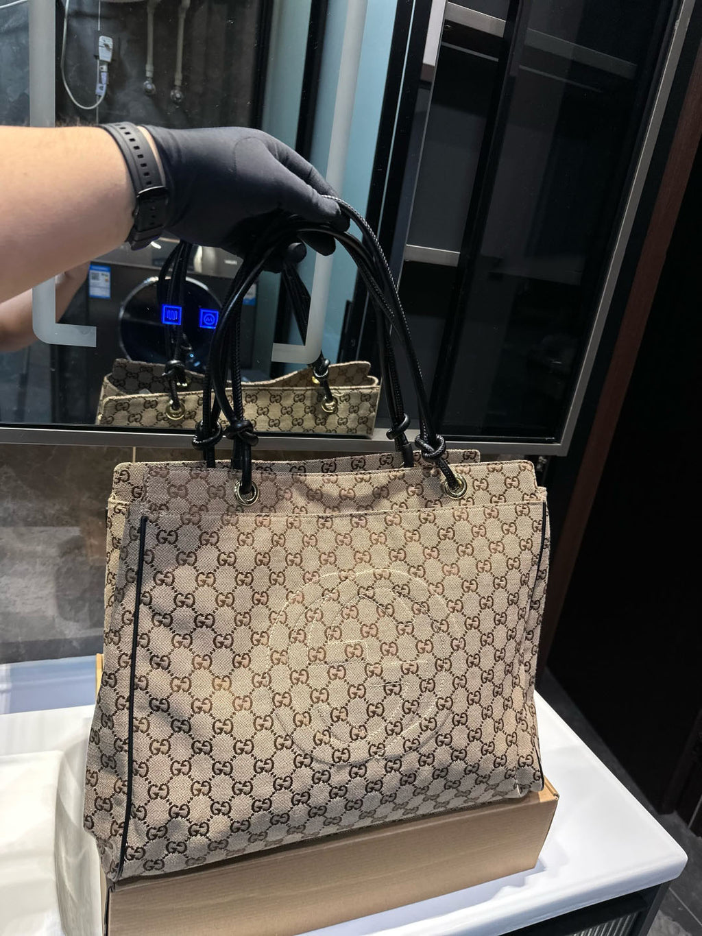 GG Canvas shopping bag 1825040108
