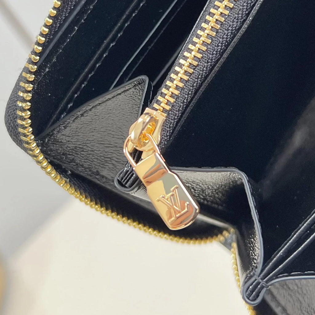 Luxury black color high-quality wallet 1025032403
