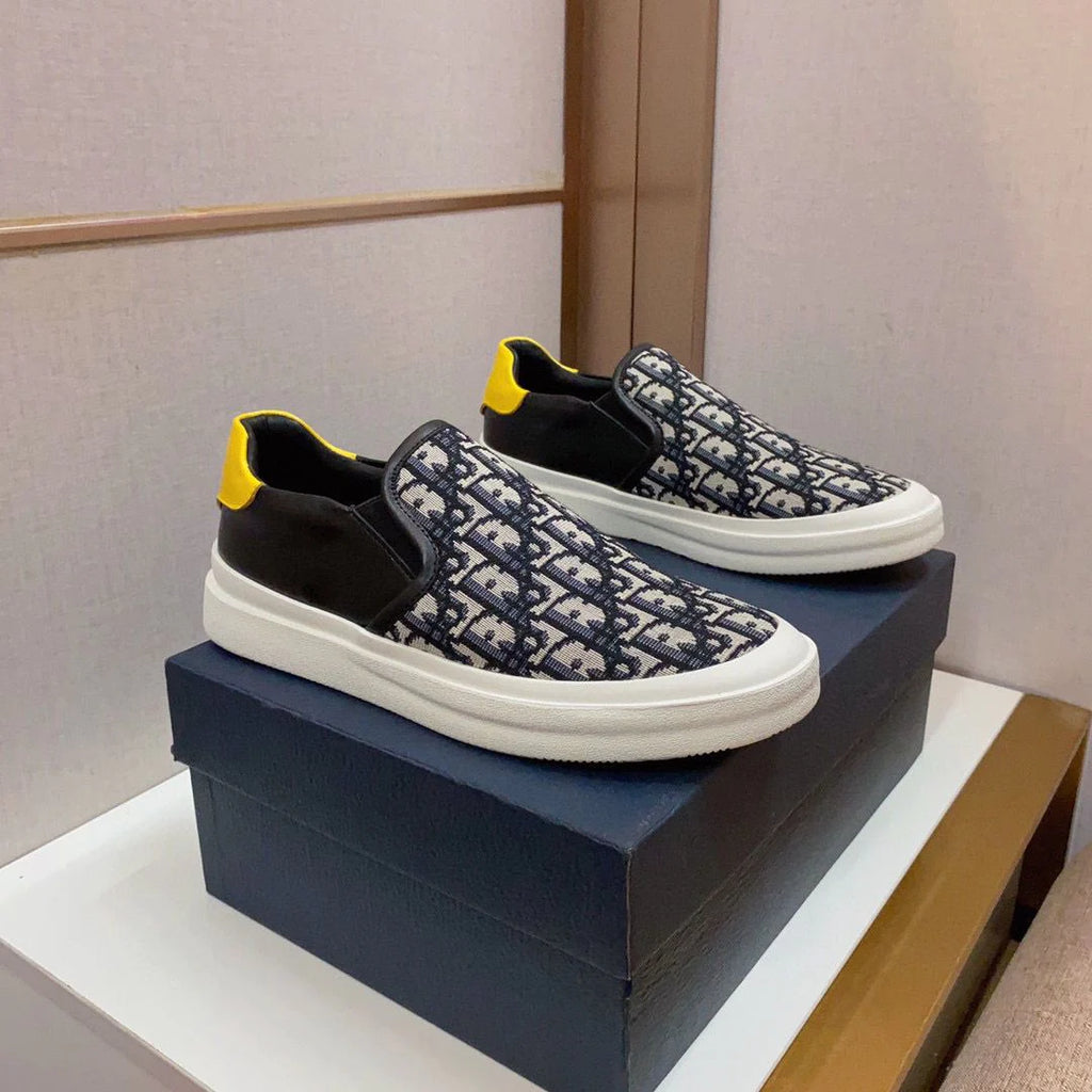 New Printed Low-top Casual Sports Shoes 1024032518