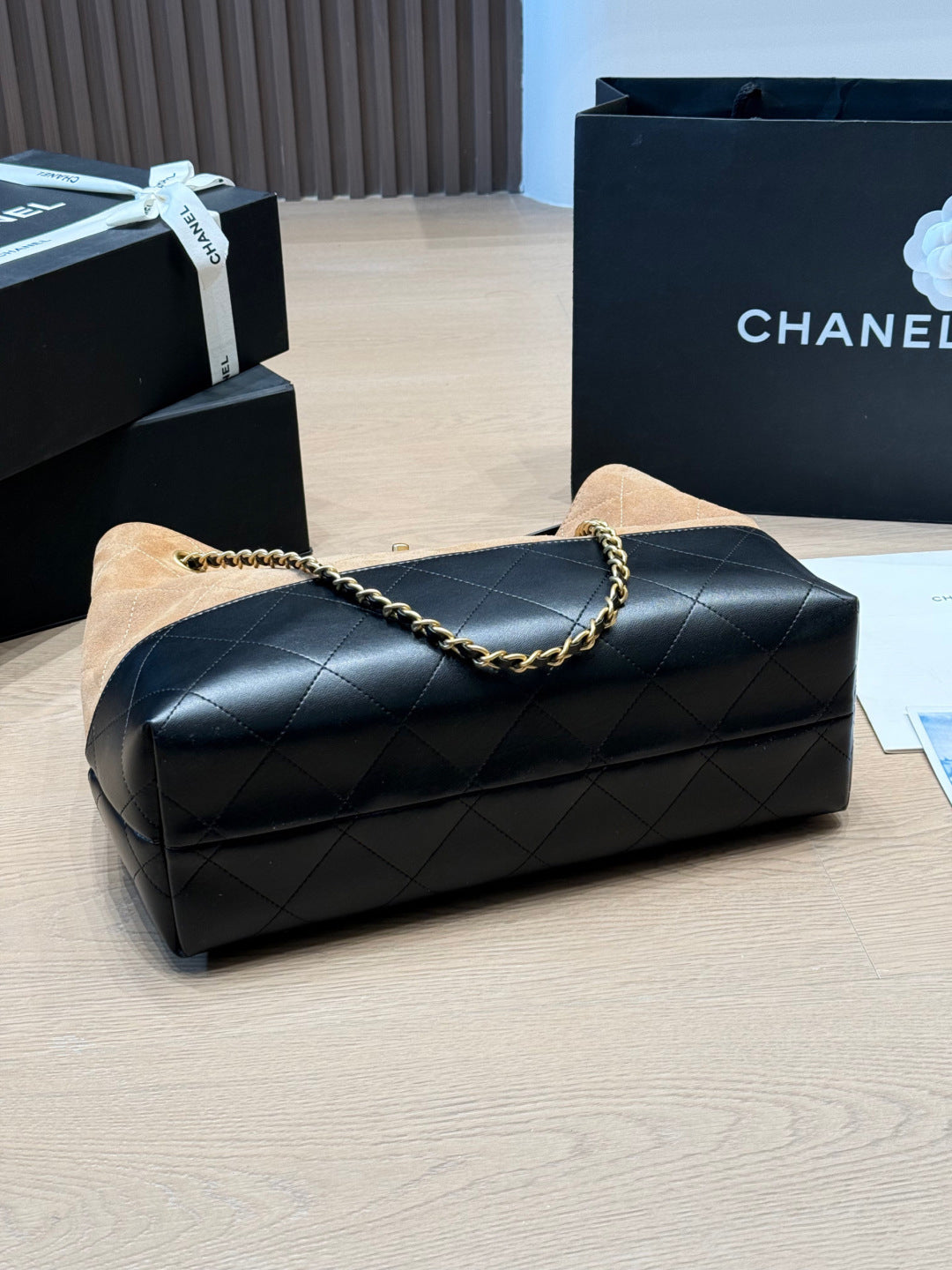 CNL 25A Black Gold Hobo Bag 1826031603