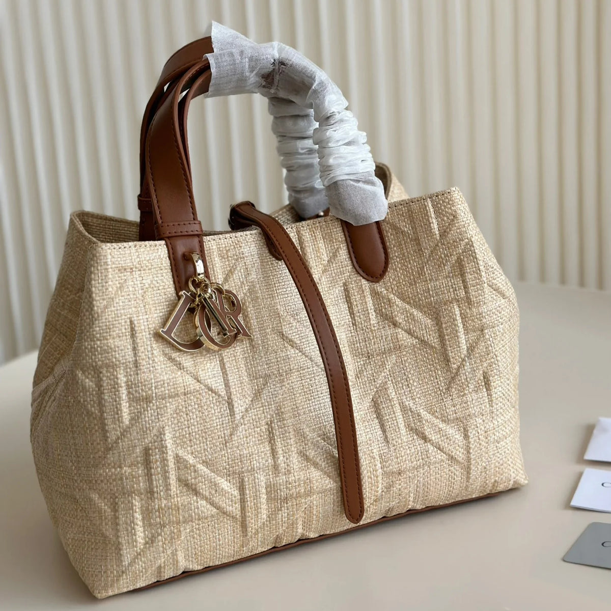 Toujours versatile commuting shopping bag 1024111209