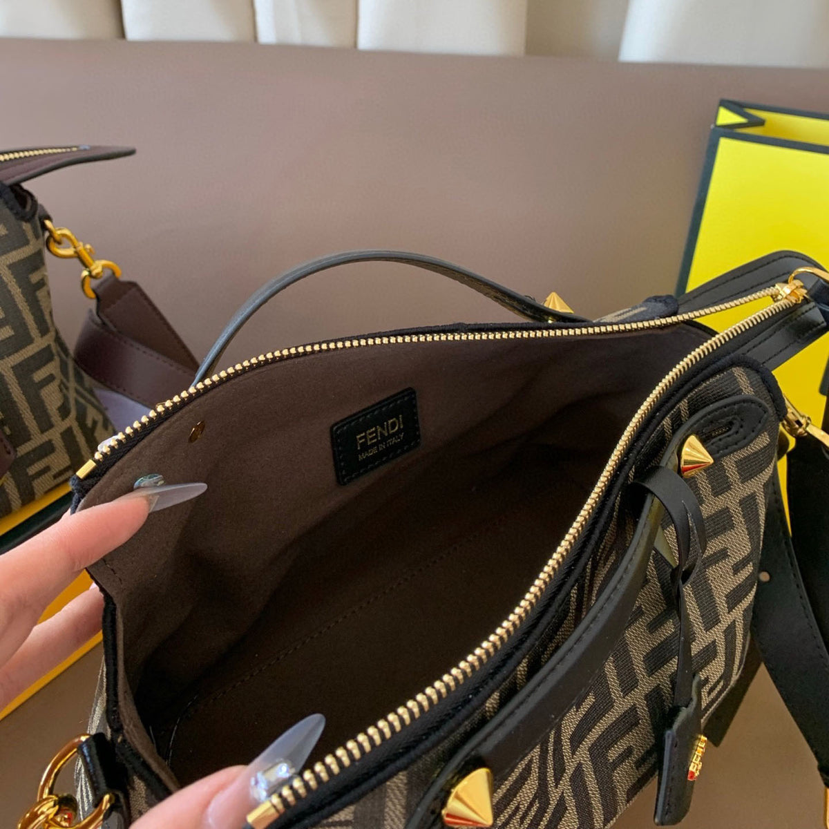 F Soft handbag 1825040812