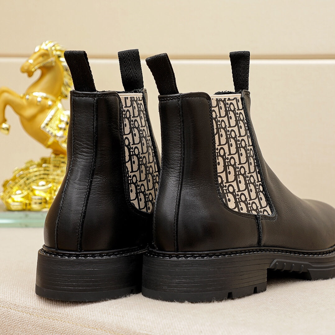 New Fashion Casual New Style Comfortable Sneakers Shoes Boots D20