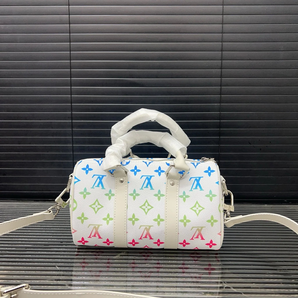 Classic Versatile Pinted Handbag 1025040307