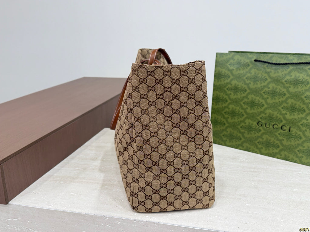 Gui Tote bag 26030209