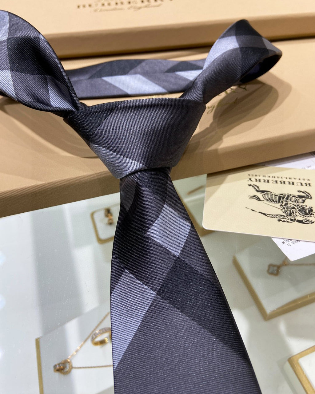 BB striped tie 1824060505