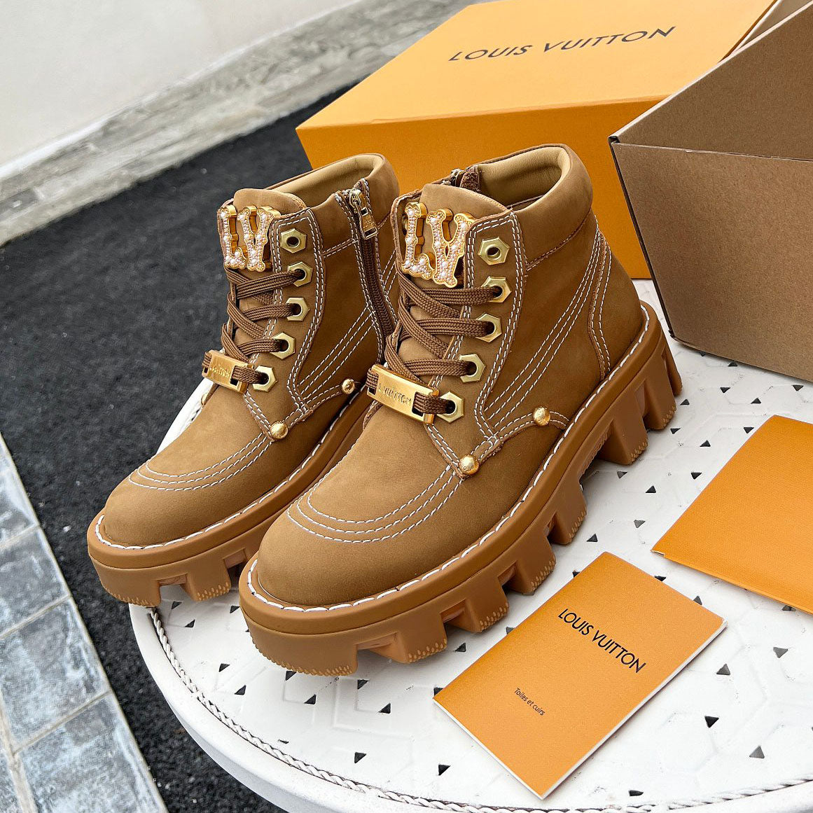 L 24ss Autumn and Winter CHECKER Martin Boots Ankle Couple Boots 1824103005