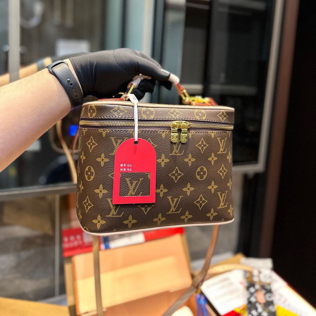 L Cosmetic bag 1824111101
