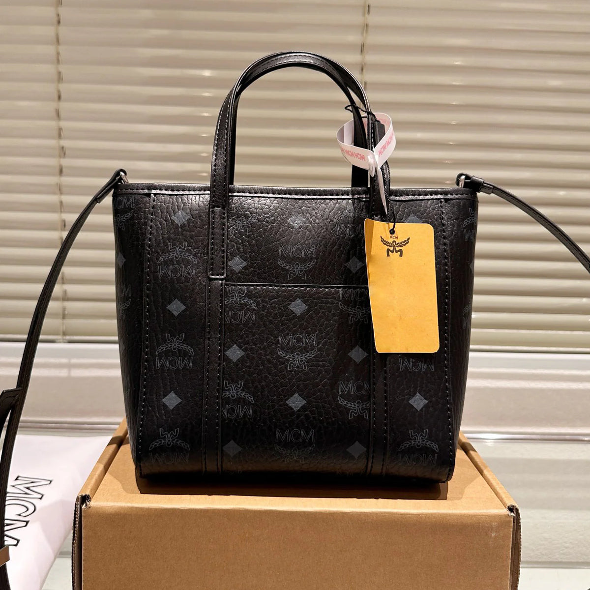 Classic crossbody bag shopping basket 1024111211