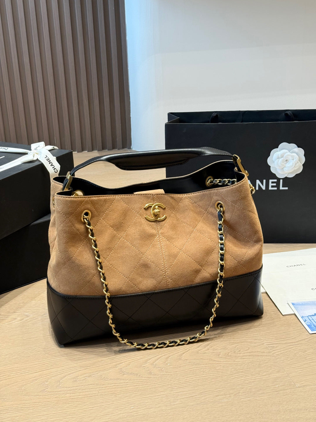 CNL 25A Black Gold Hobo Bag 1826031603