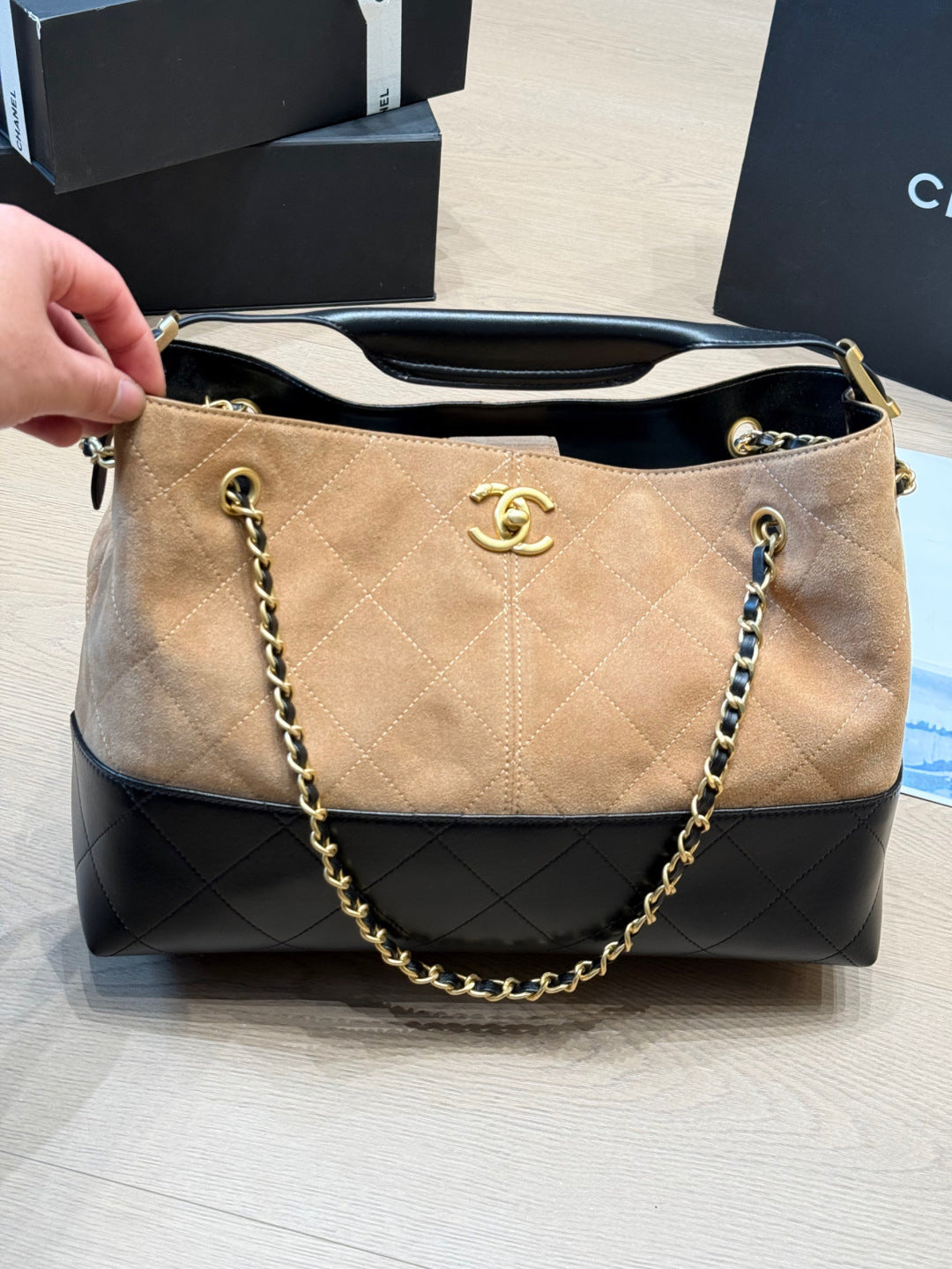 CNL 25A Black Gold Hobo Bag 1826031603
