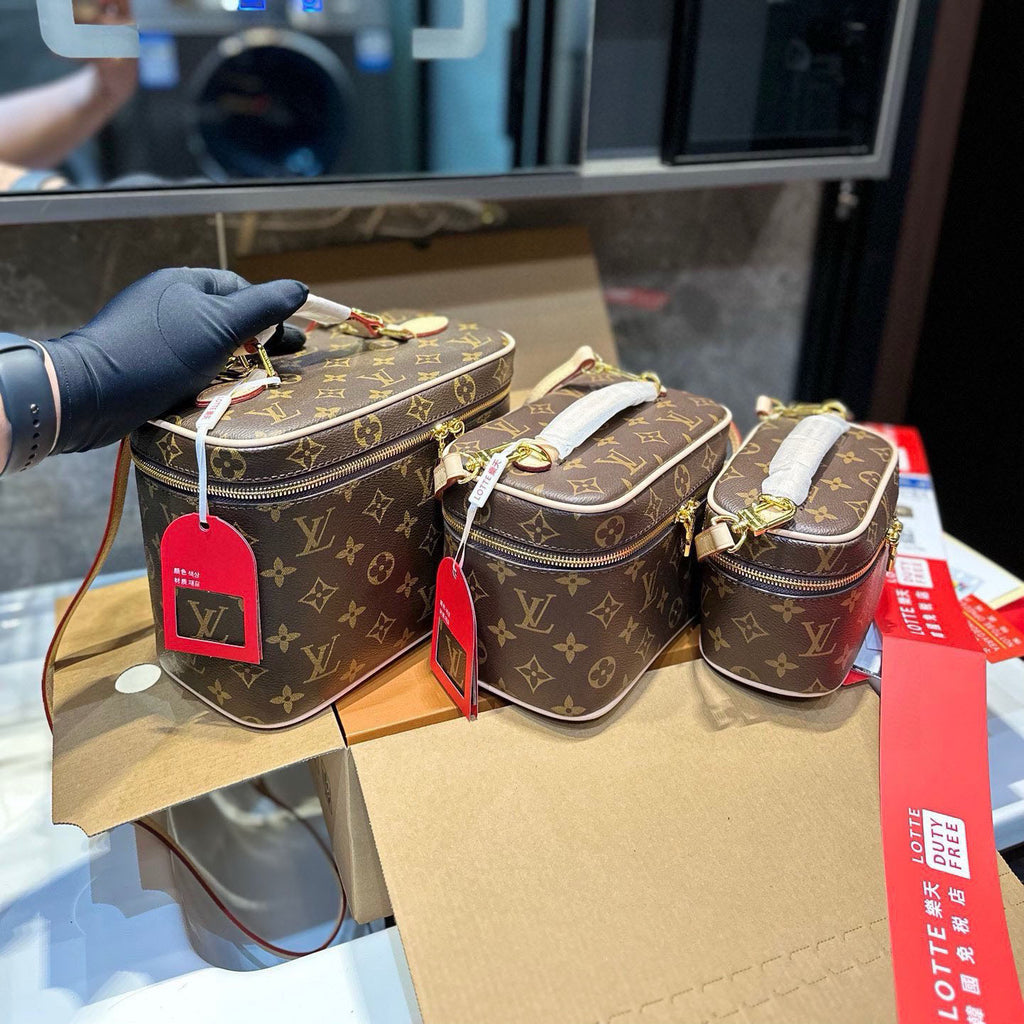 L Cosmetic bag 1824111101