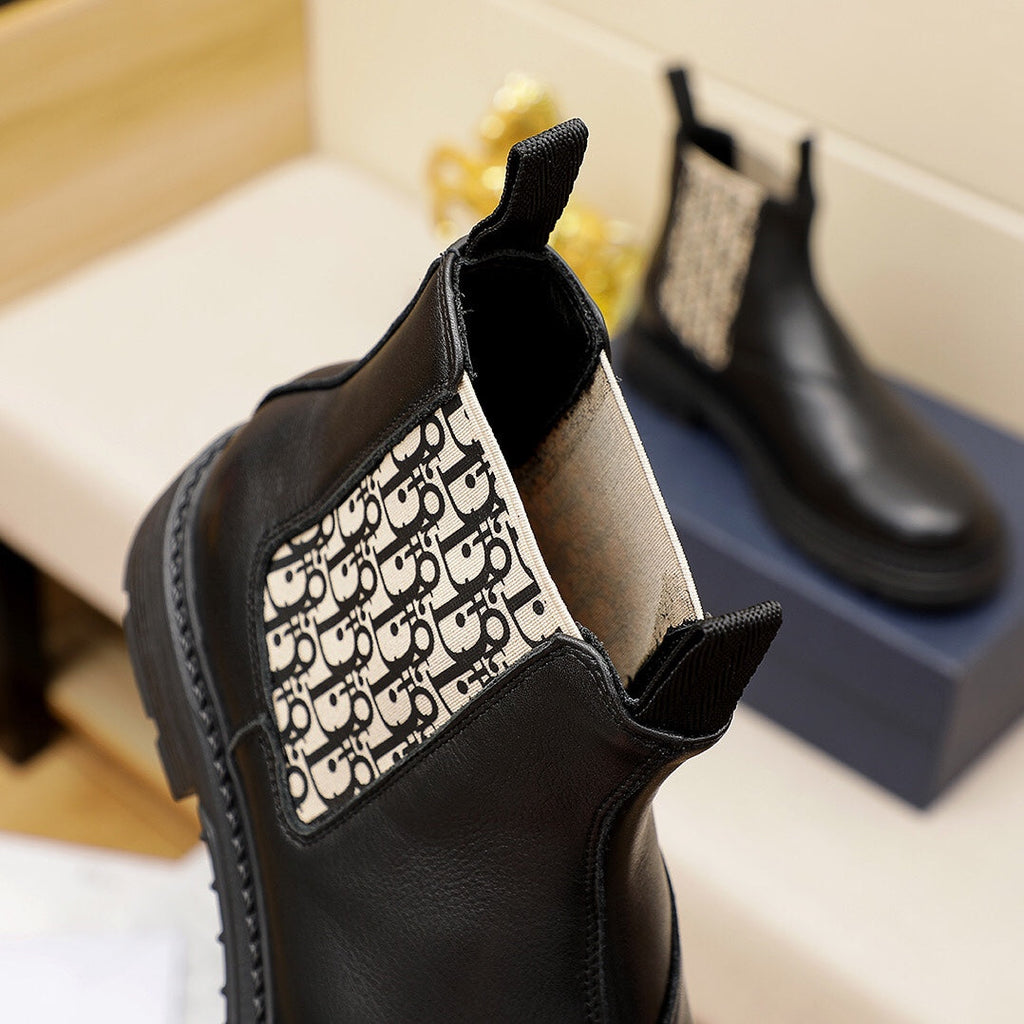 New Fashion Casual New Style Comfortable Sneakers Shoes Boots D20