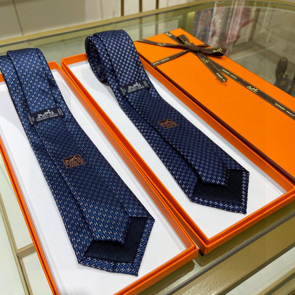 Two-tone H tie 1824053006