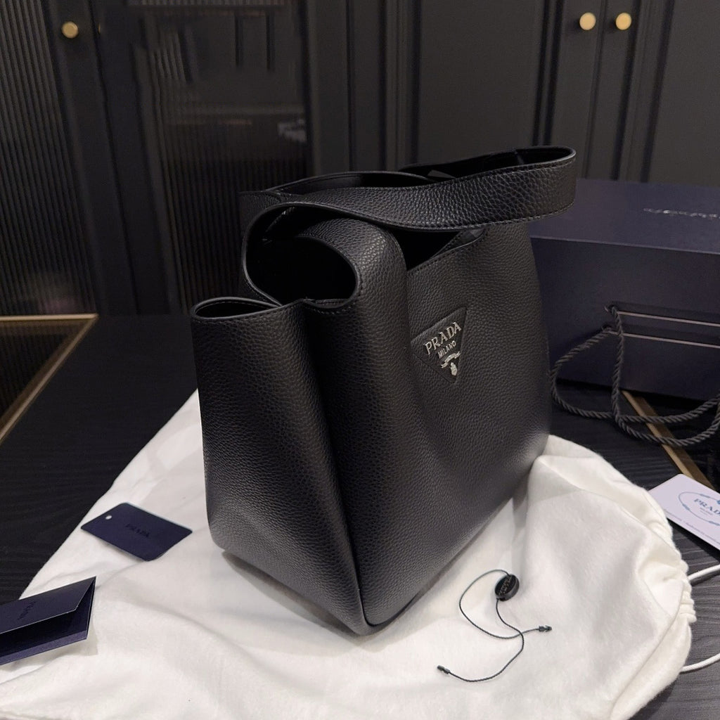 P Bag 1825061808
