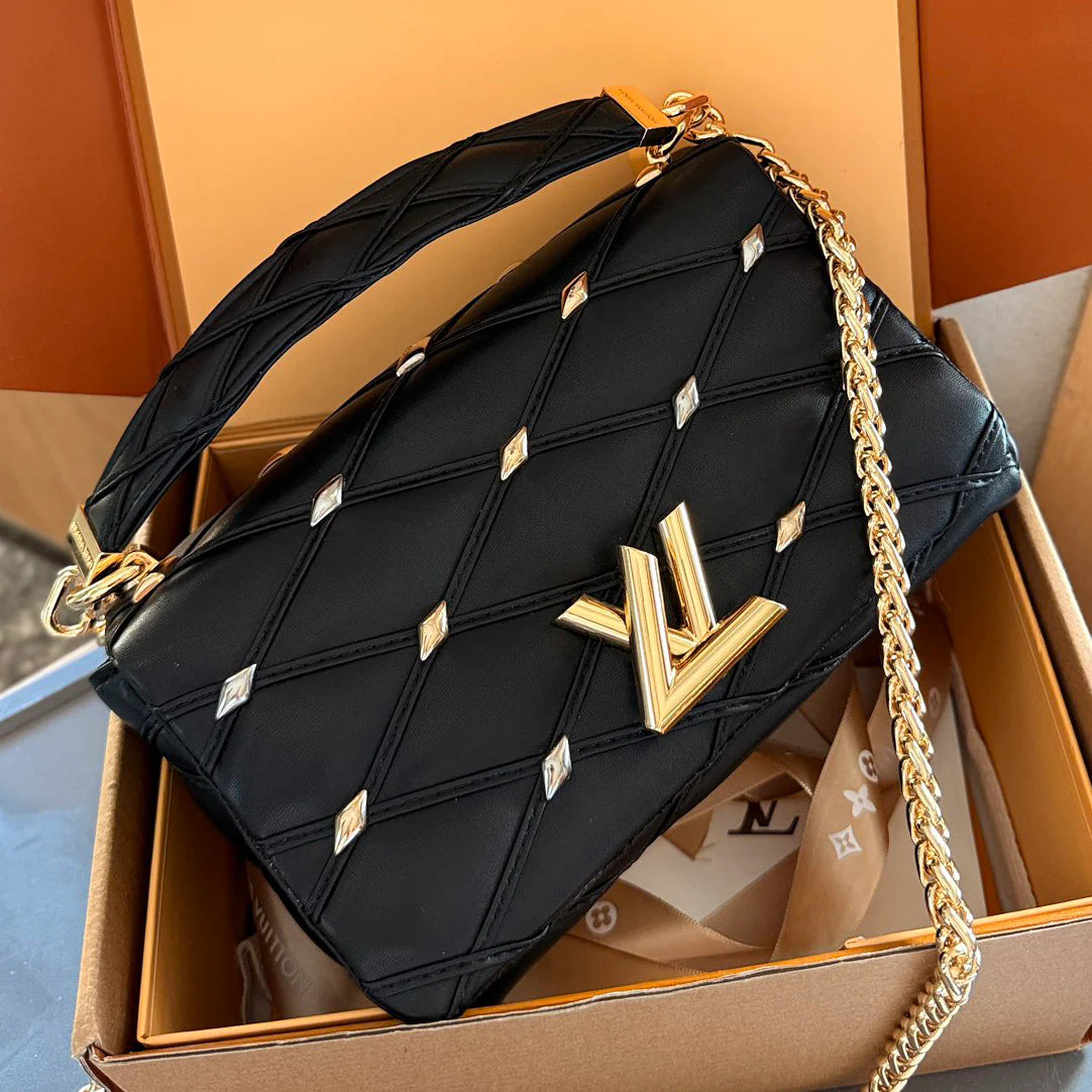New fashionable diamond grid chain bag crossbody bag 1024110703