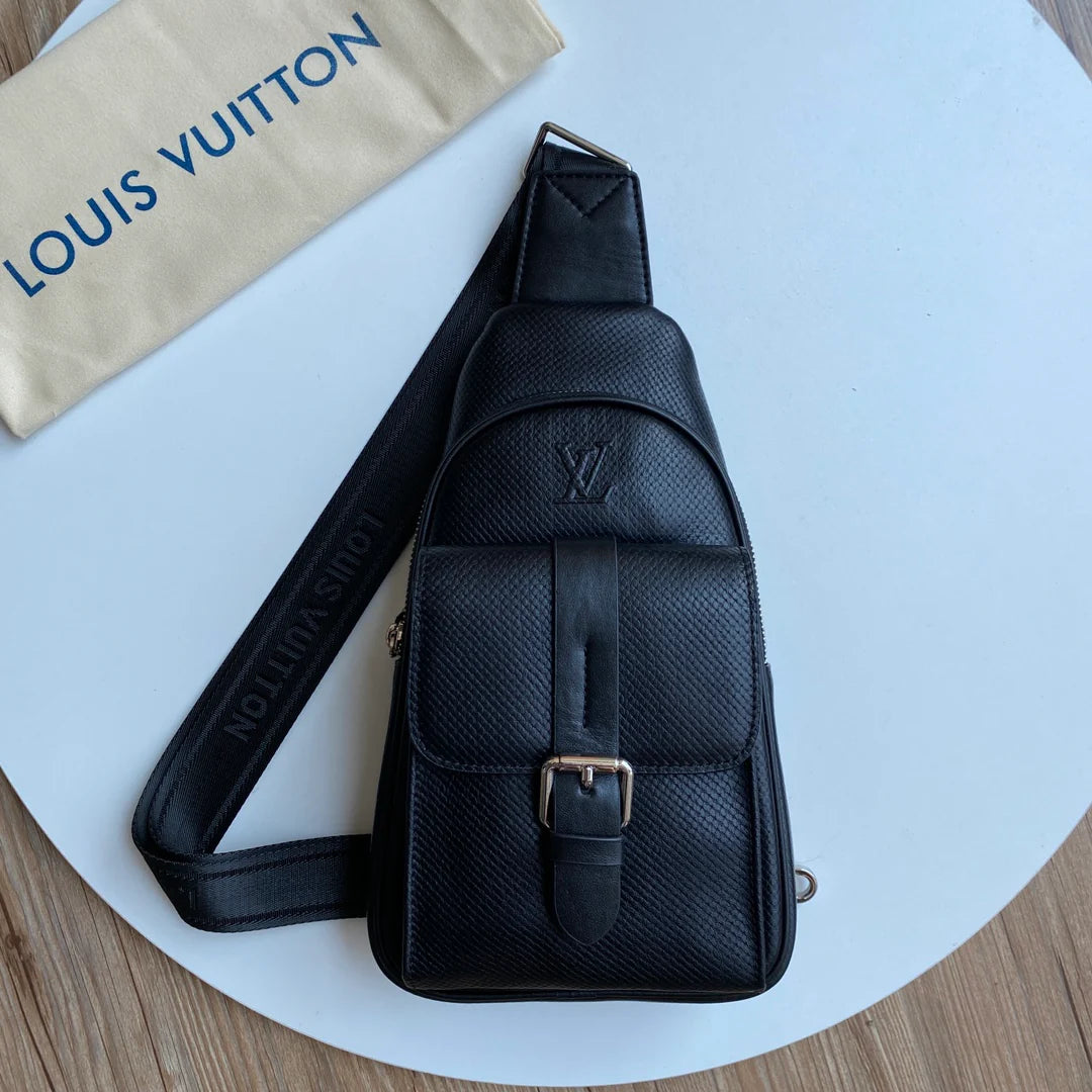 High end chest bag 1024101026