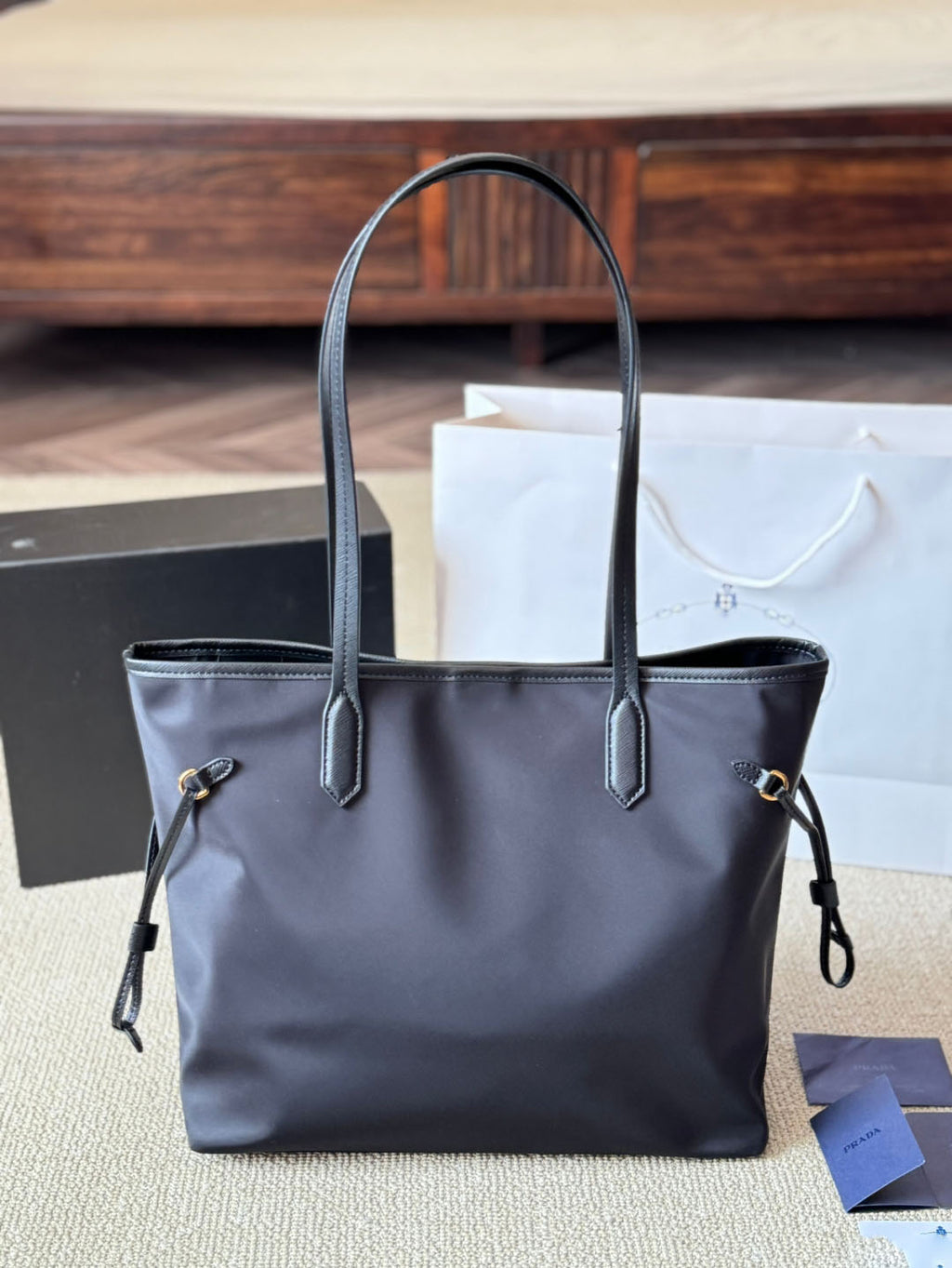 PR Nylon Tote 1825022102