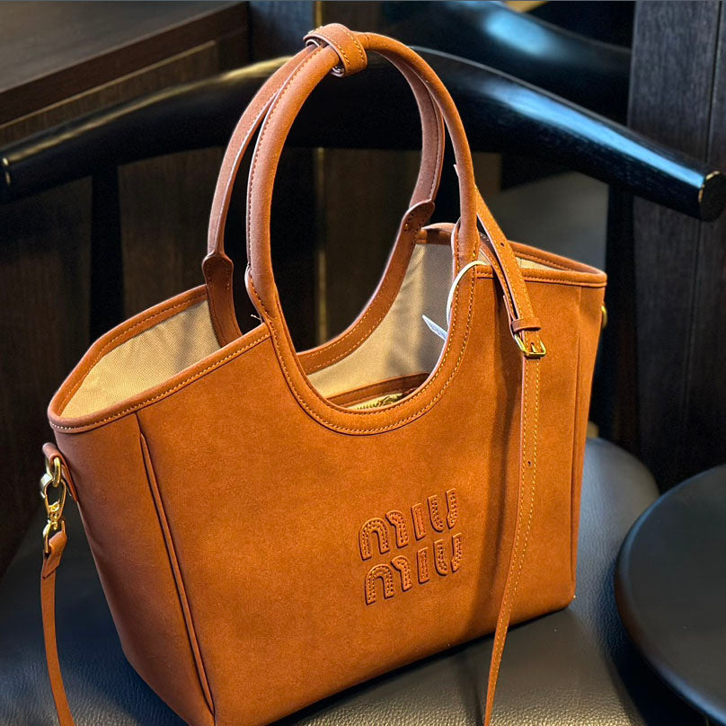 24 MIU New tote XC24092302
