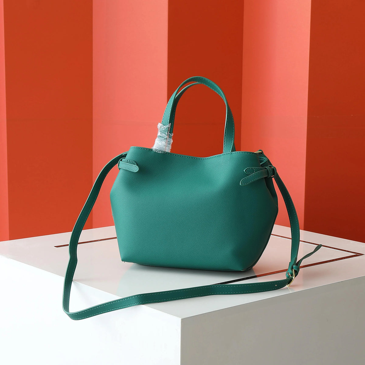 Triumph Tote Bag 1025043005