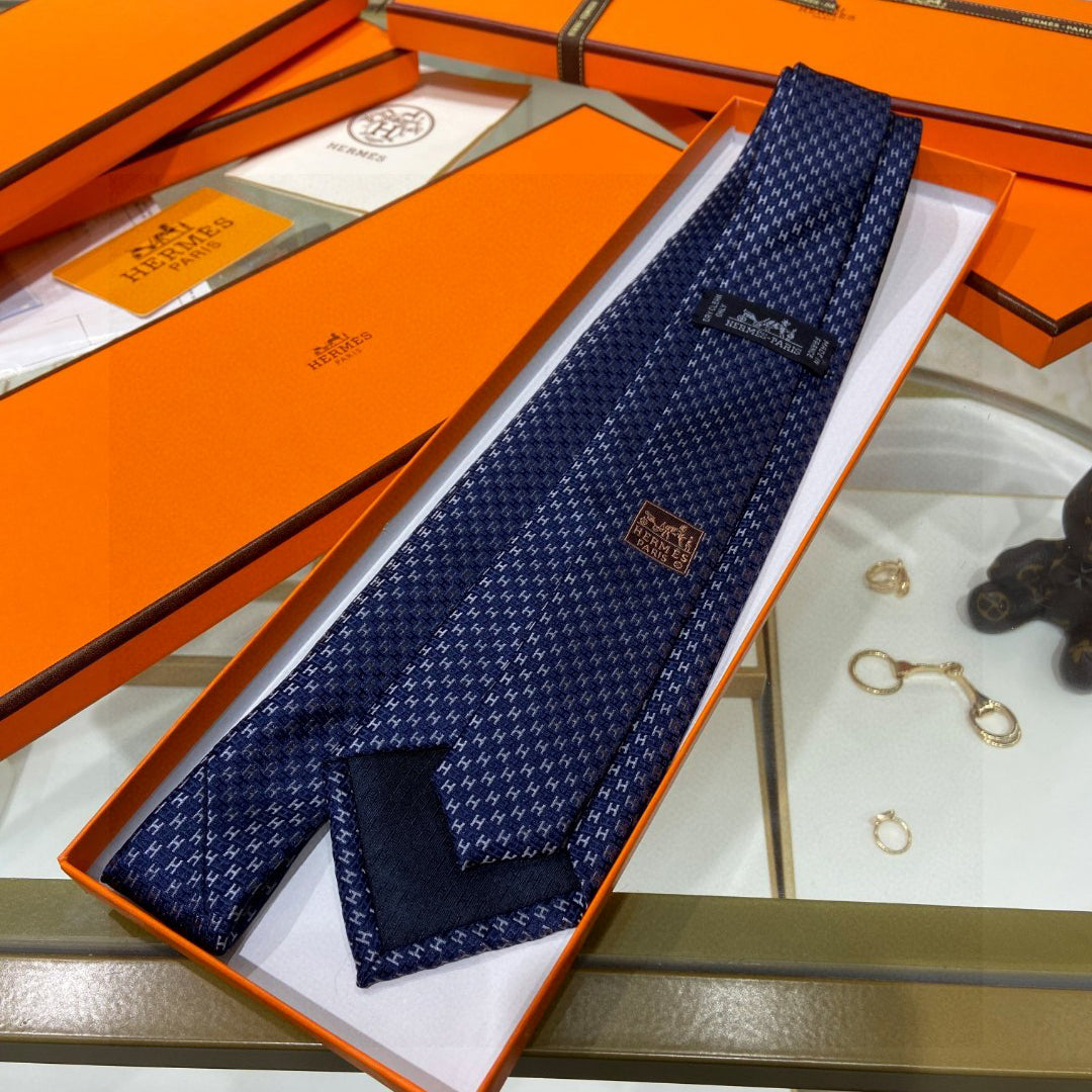 Two-tone H tie 1824053006
