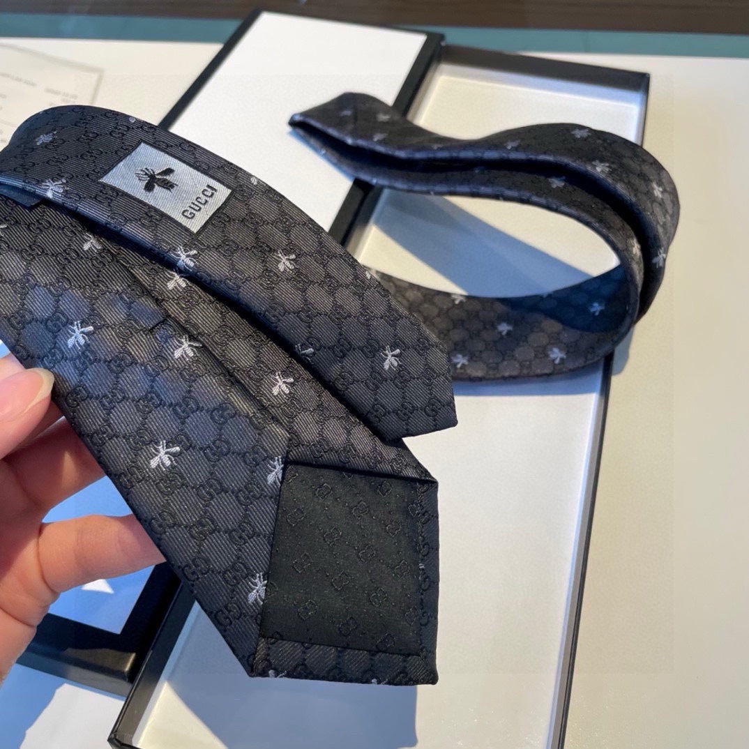 GG Bee Tie 1824053007