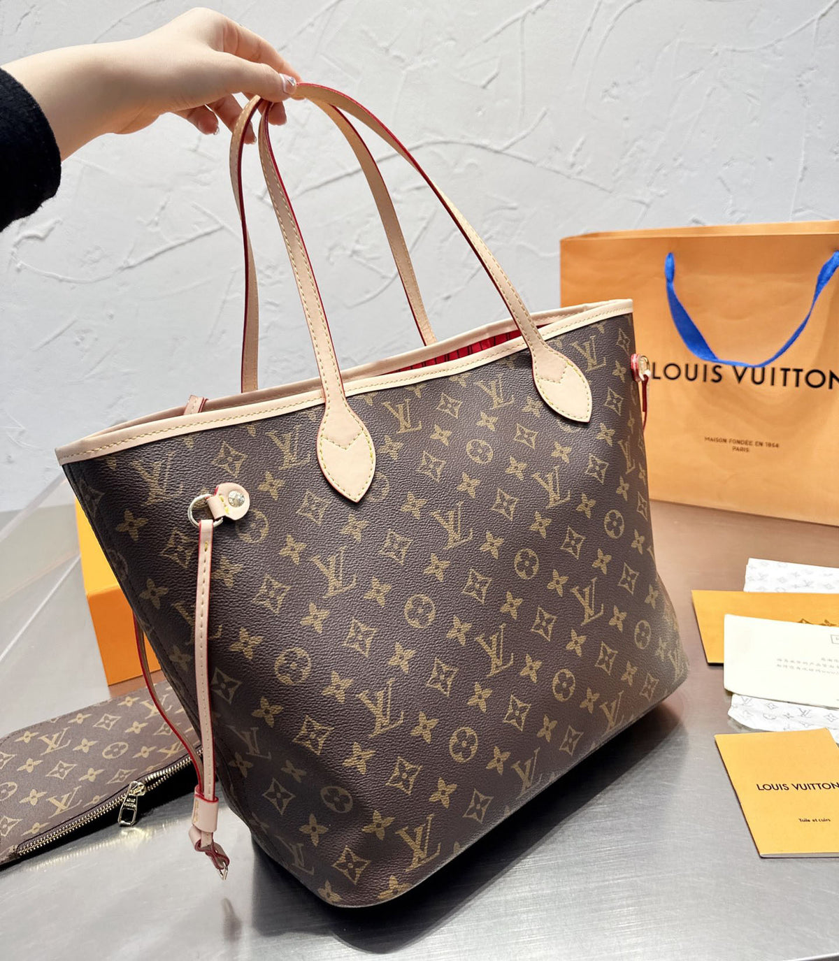 Handmade Leather Loop Handbag Onthego