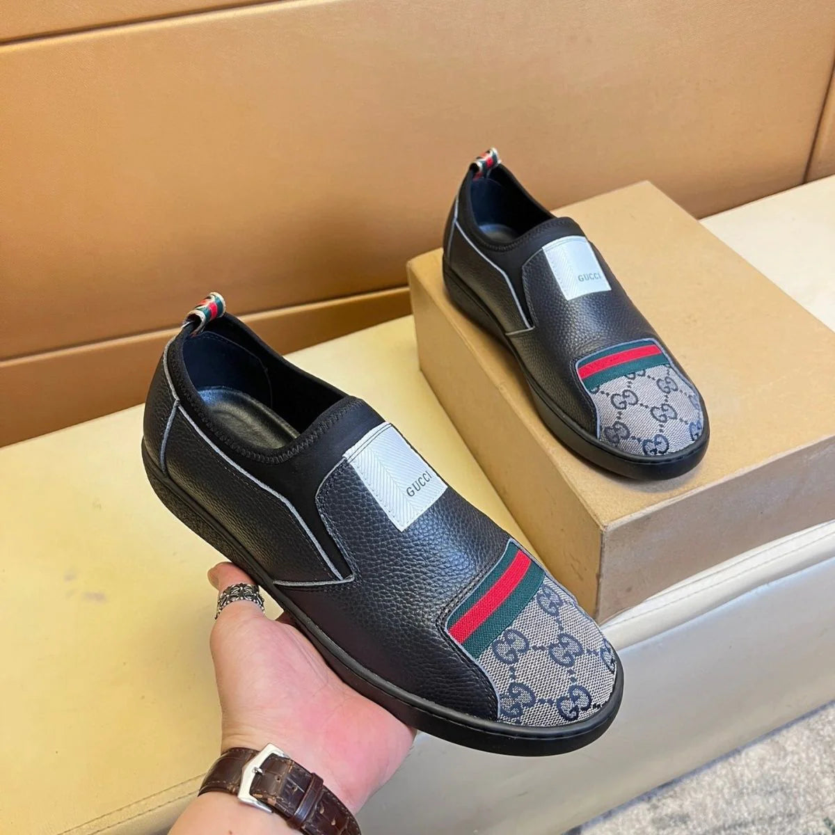 New Cowhide Stitching Breathable Men's Leather Casual Shoes 1024032516