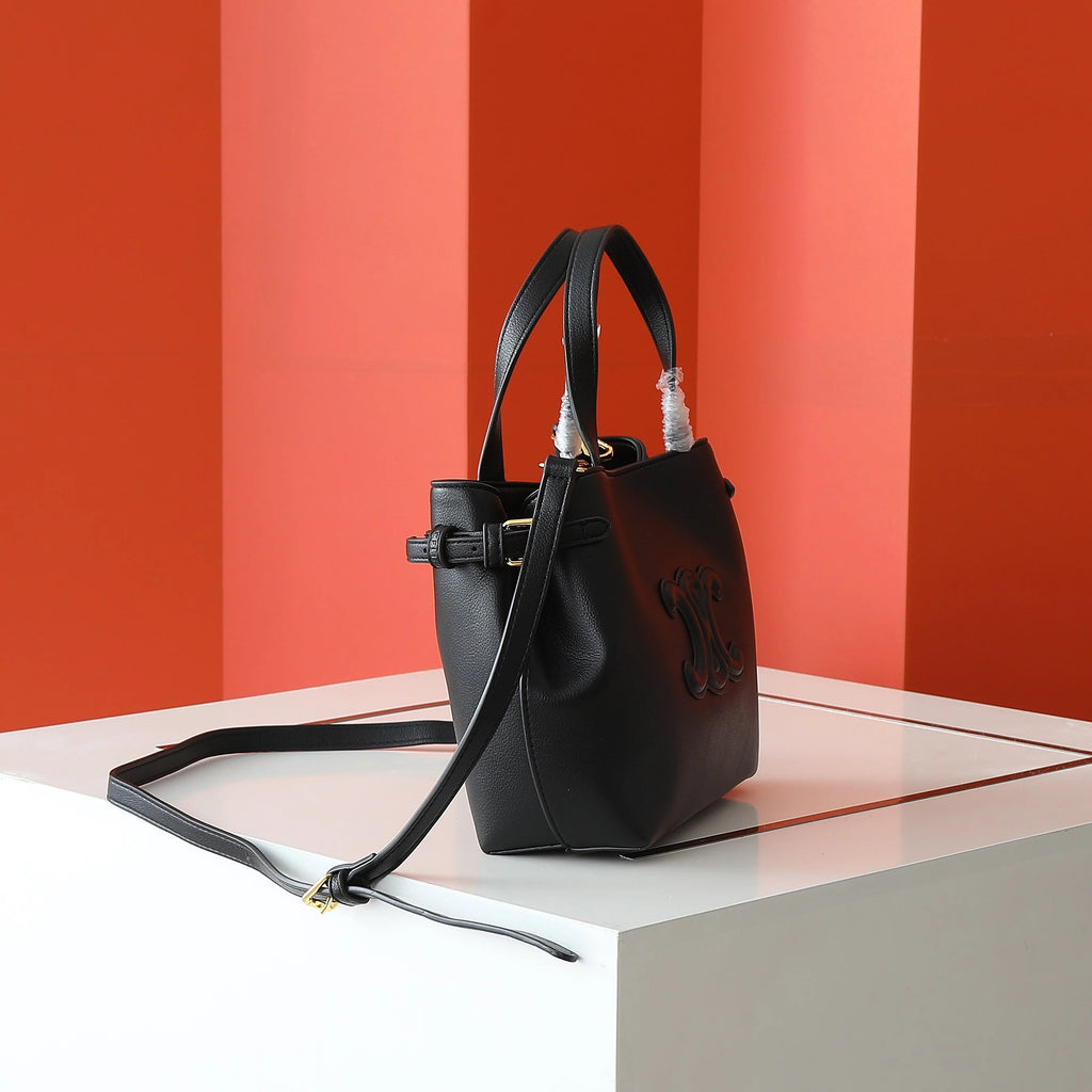 Triumph Tote Bag 1025043005